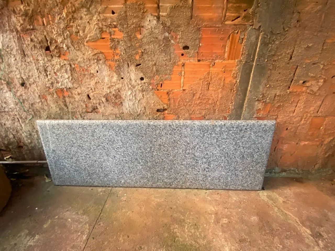Bancada de granito 2,10x0,70  - Foto 2