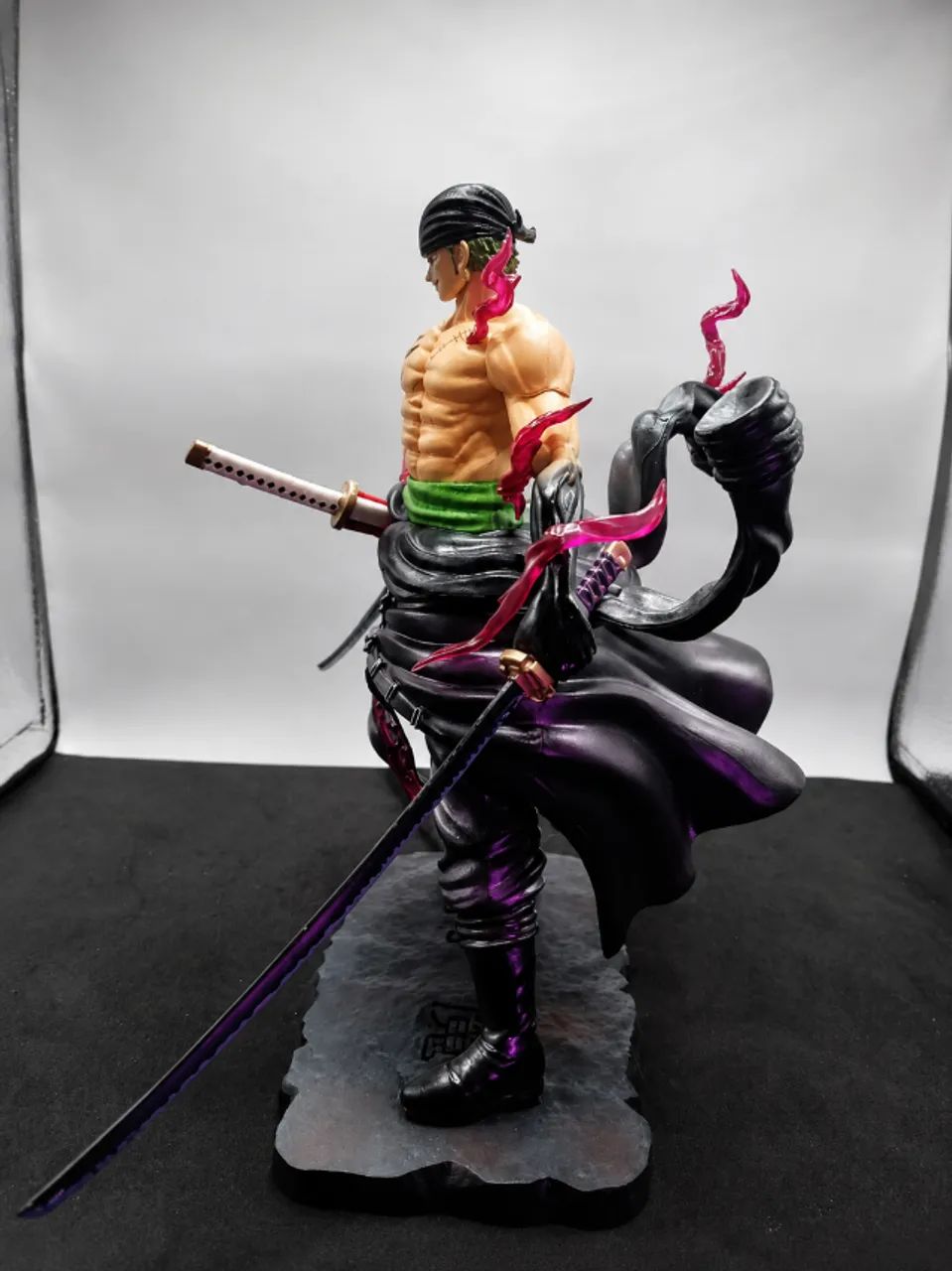 Roronoa Zoro 24cm - Figure One Piece - Foto 3