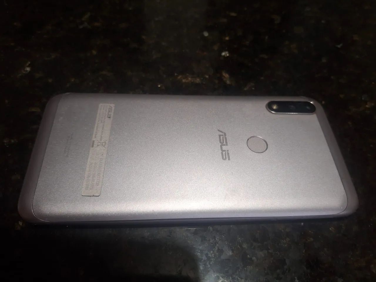 Celular Asus para aproveitar peças