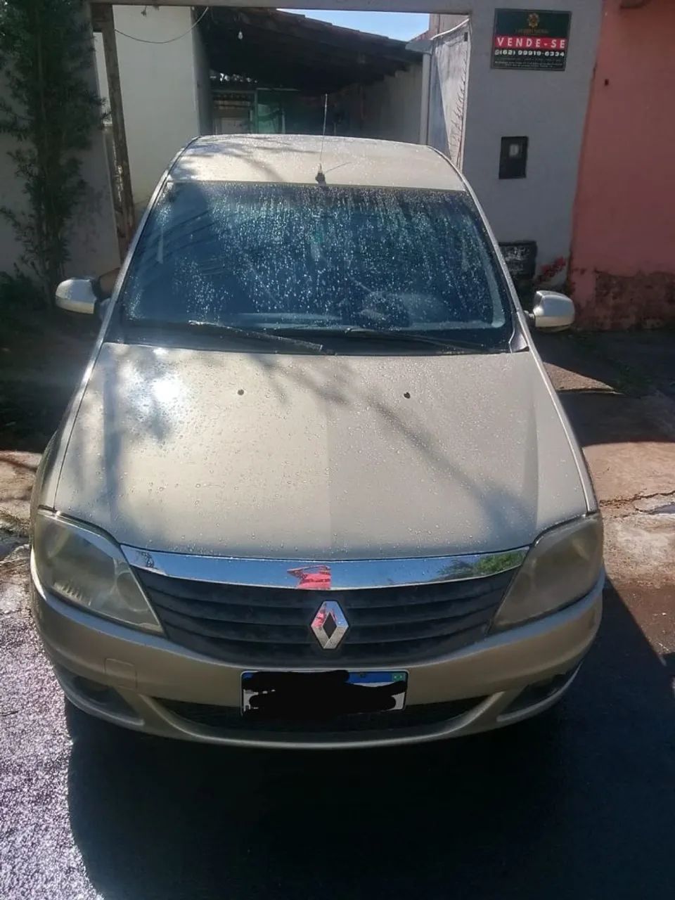 Renault Logan 2012