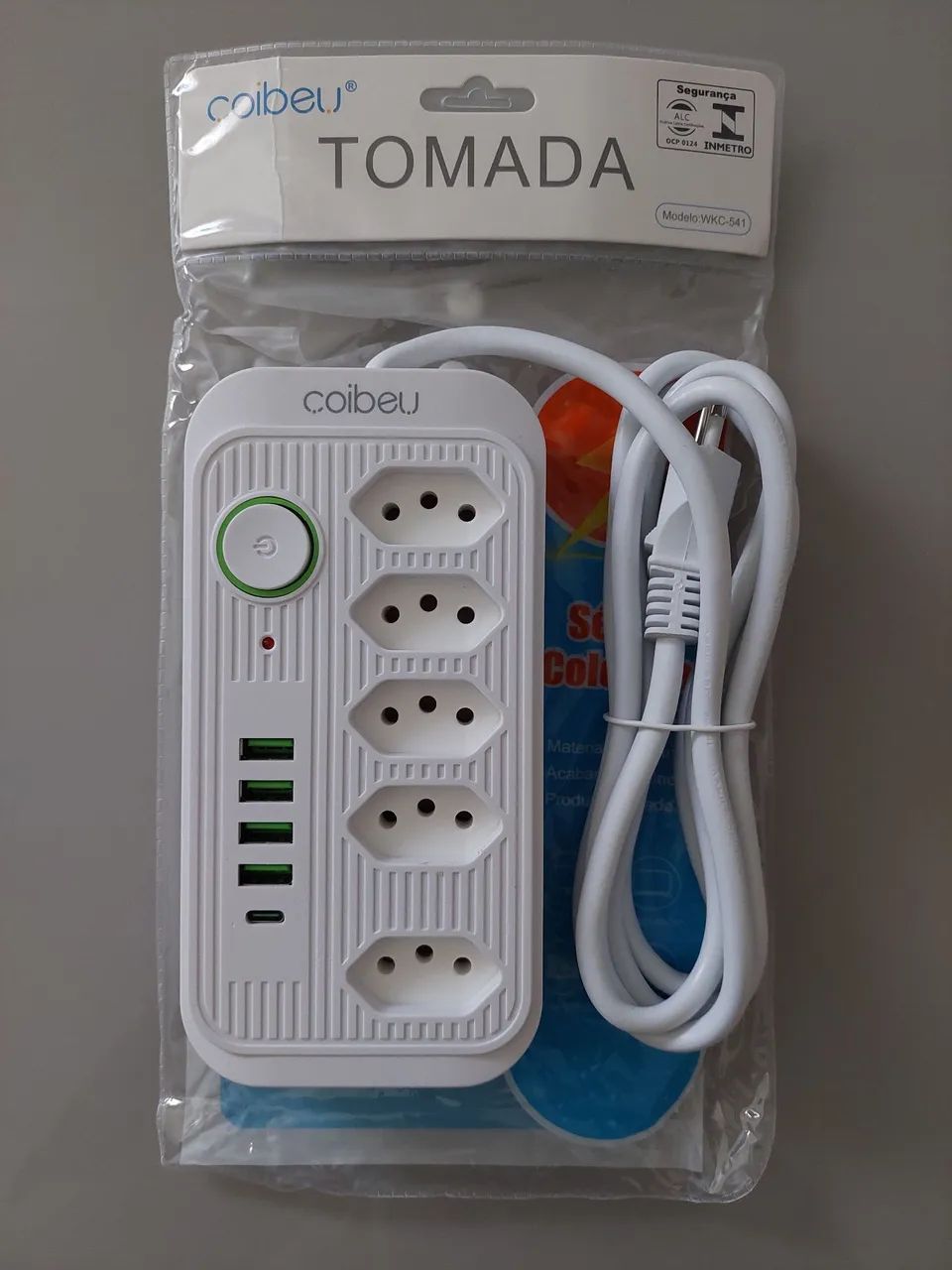 Tomada com 5 Saídas e 4 USB - Anápolis-GO