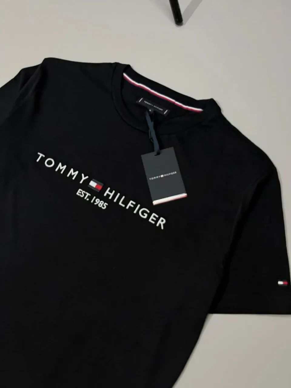 Camisa Tommy Hilfiger (Preta)