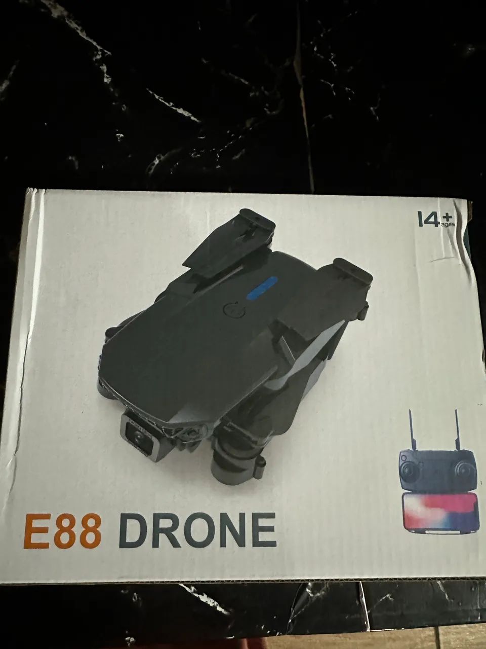 Vendo drone novo  com duas bateria - Foto 3