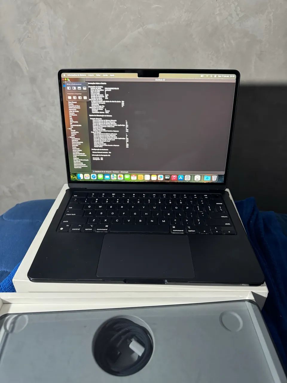 MacBook Air m2 16gb/256gb garantia Apple 2027 - Notebooks