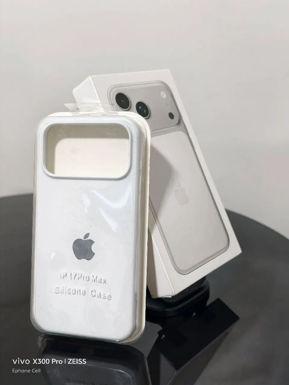 iPhone 17 pro Max 256 branco lacrado - Foto 5