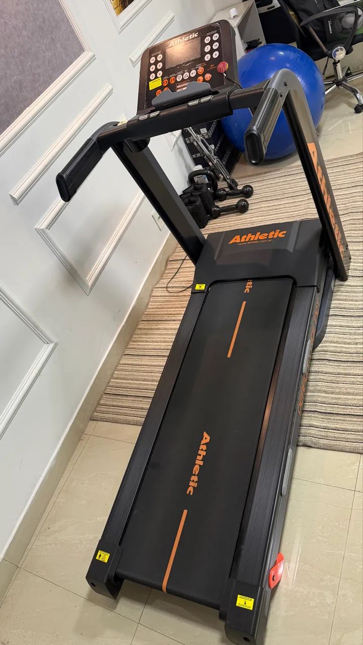 ESTEIRA ATHLETIC PERFORMANCE 710T - Foto 3