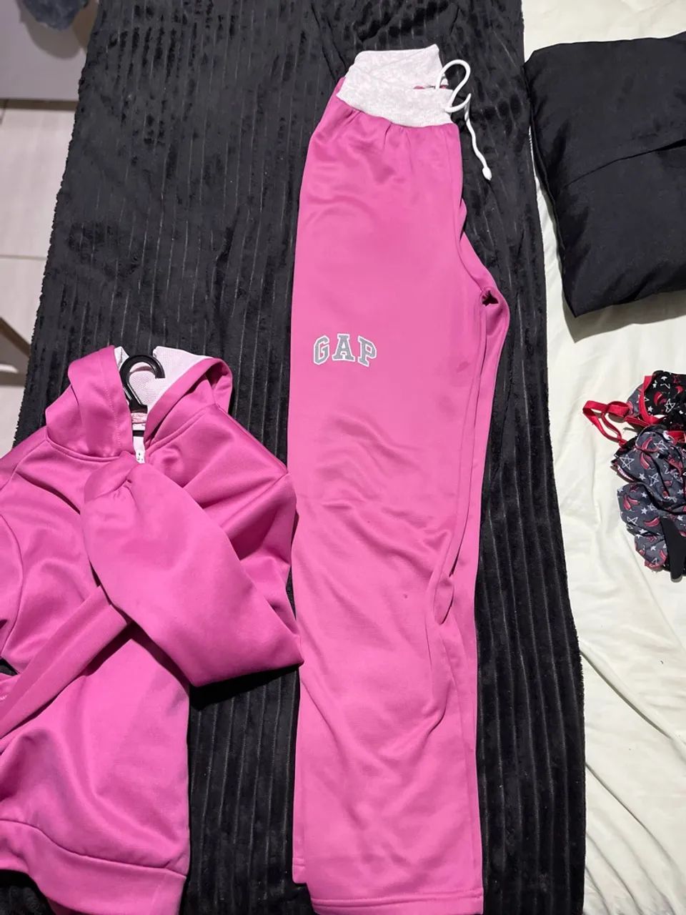 Conjunto de moletom rosa  - Foto 3
