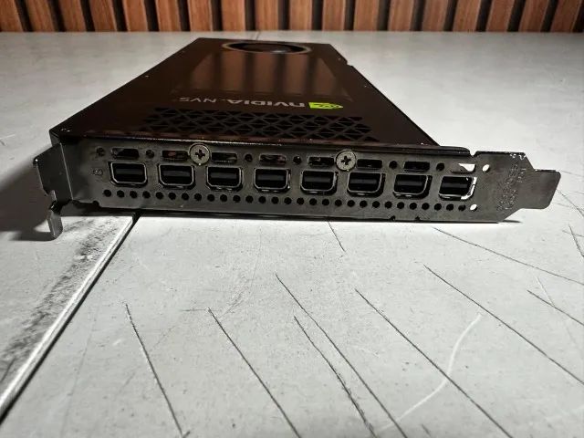 PLACA DE VIDEO NVIDIA NVS810 COM OITO SAIDAS MINI DISPLAYPORT - Foto 2
