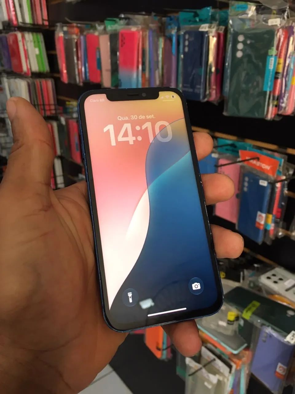 iPhone 12 64GB - Foto 2