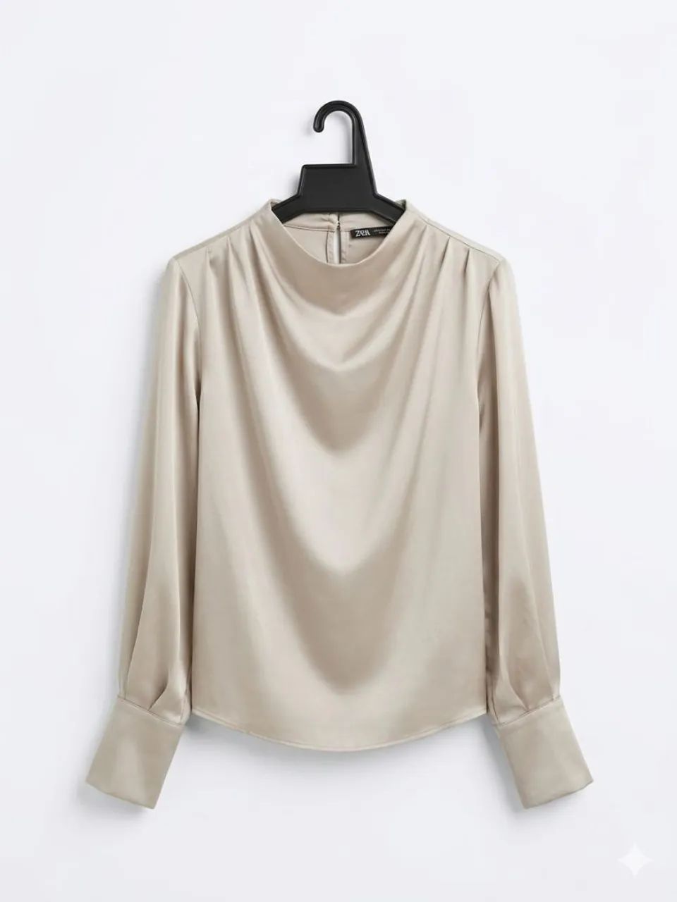 Blusa Zara Acetinada  - Foto 3