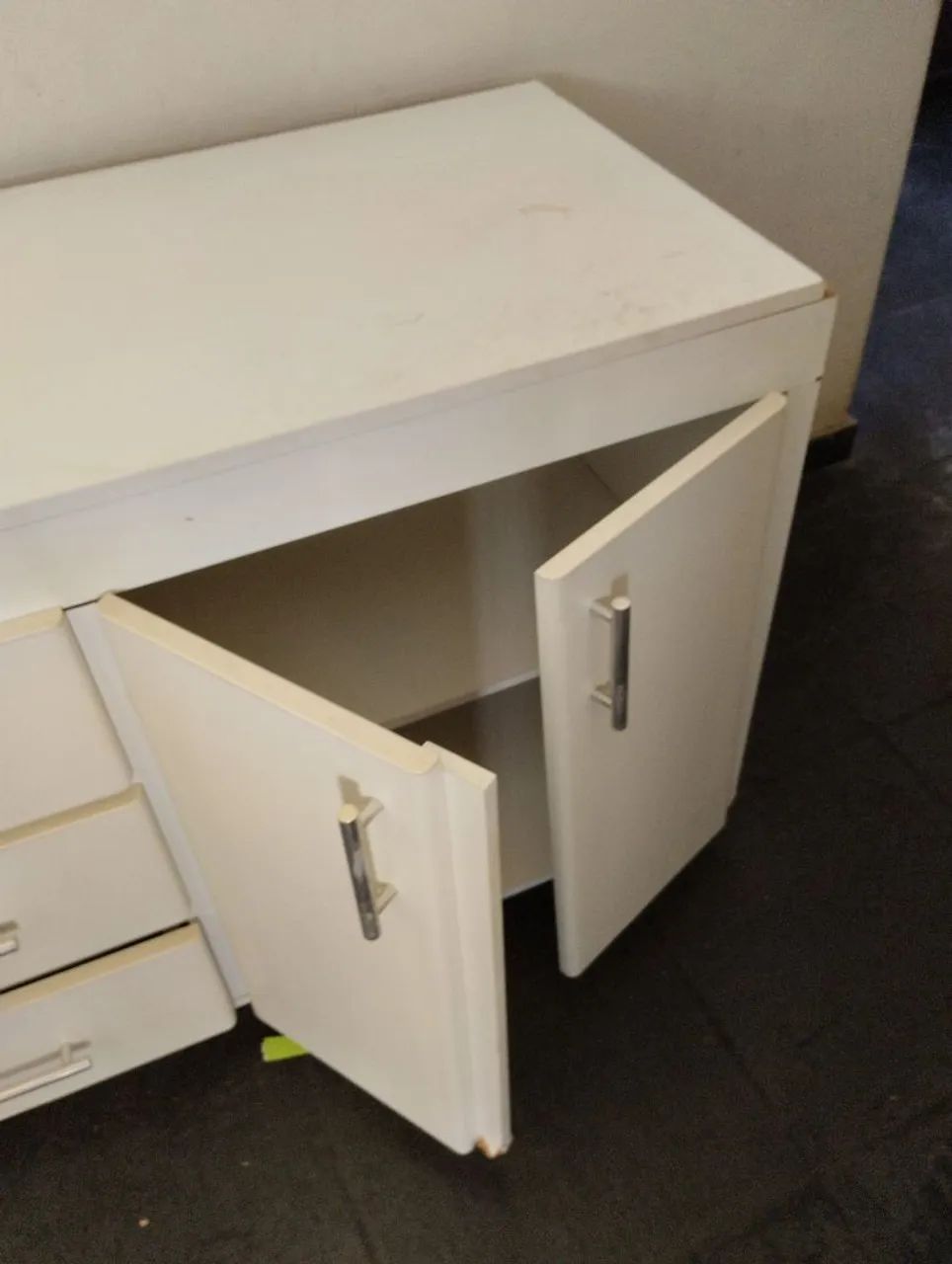 Cômoda bifê para guardar itens - Foto 2