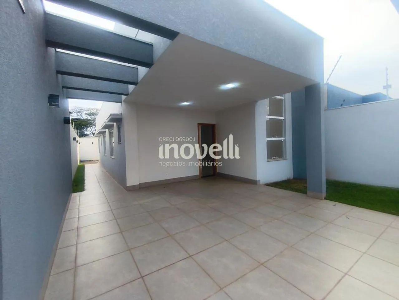 Casa à venda em Maringá, Parque das Grevíleas, com 3 quartos, com 125 m² - Foto 2