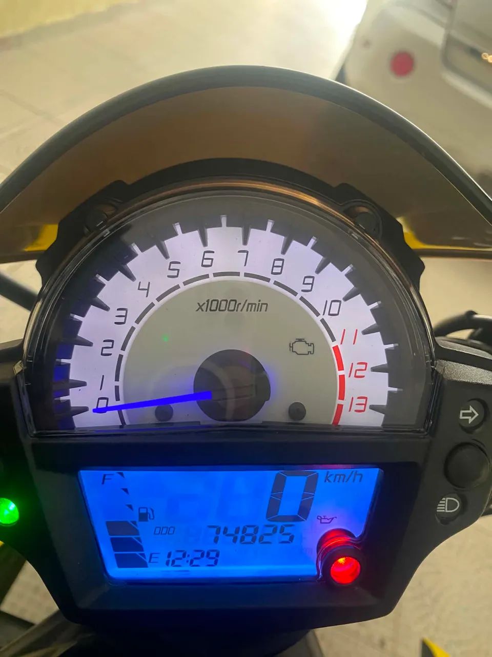 Kawasaki ER-6N 2013 - Foto 4