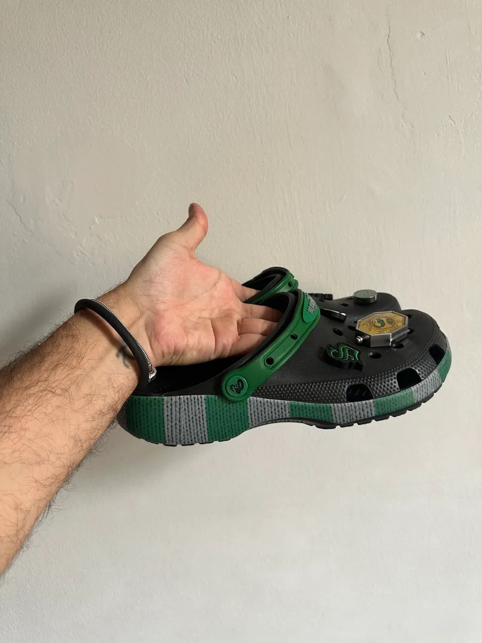 Crocs Harry Potter Sonserina - Foto 5