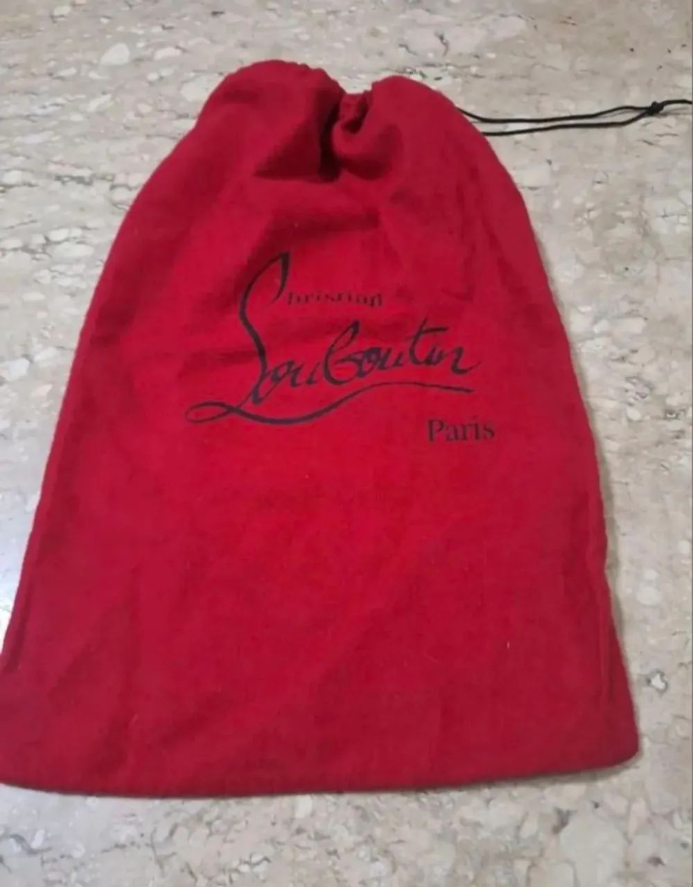 Dust bag ou sacola de proteção LOUBOUTIN - Foto 5
