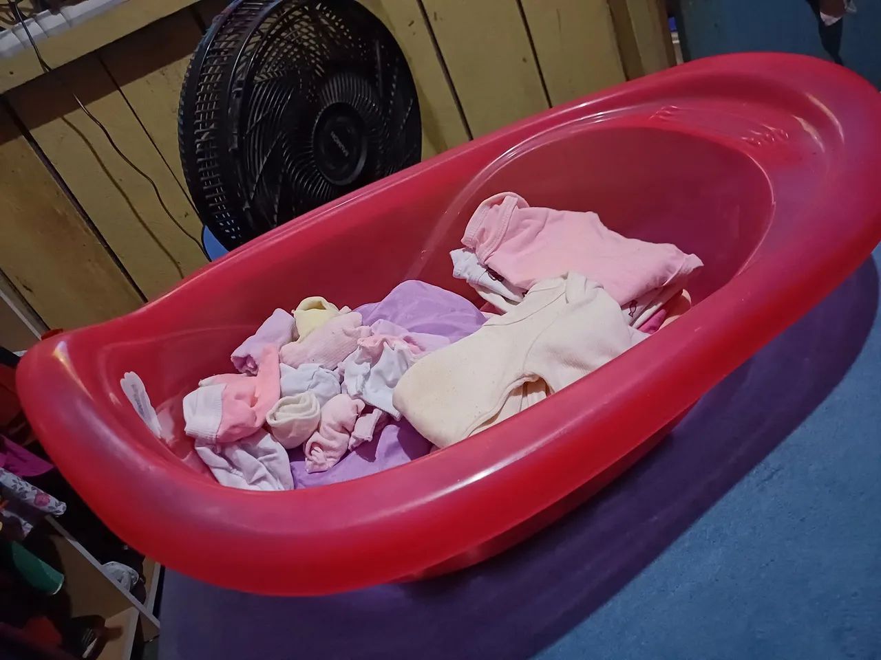Bolsa maternidade,  banheira e roupas rn - Foto 5