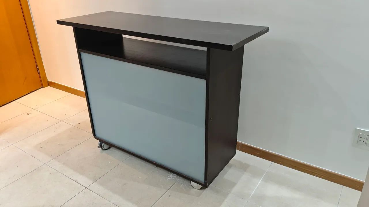 Balcão Caixa MDF vidro fosco - Foto 2