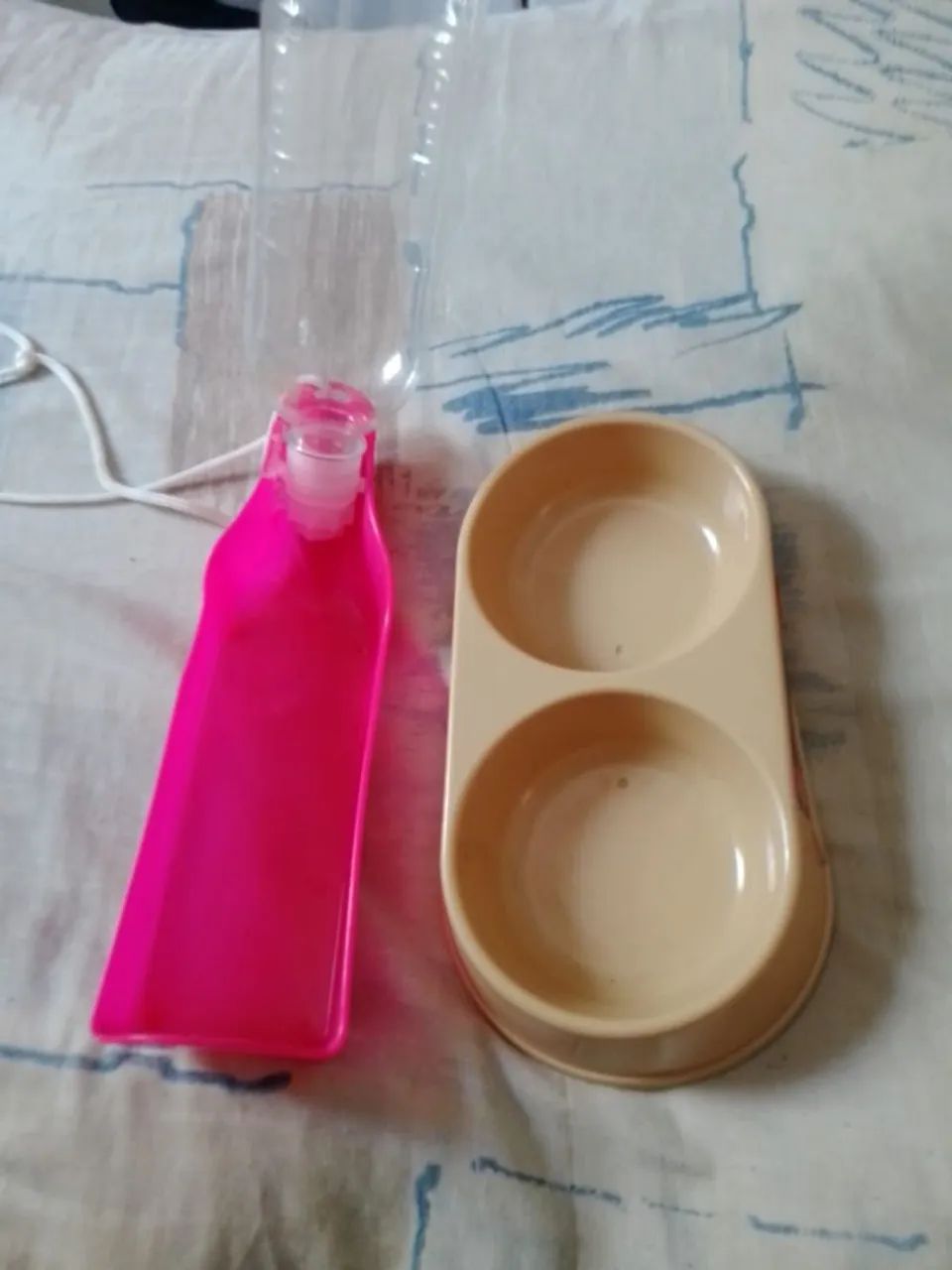 Garrafa pet e comedouro  - Foto 4