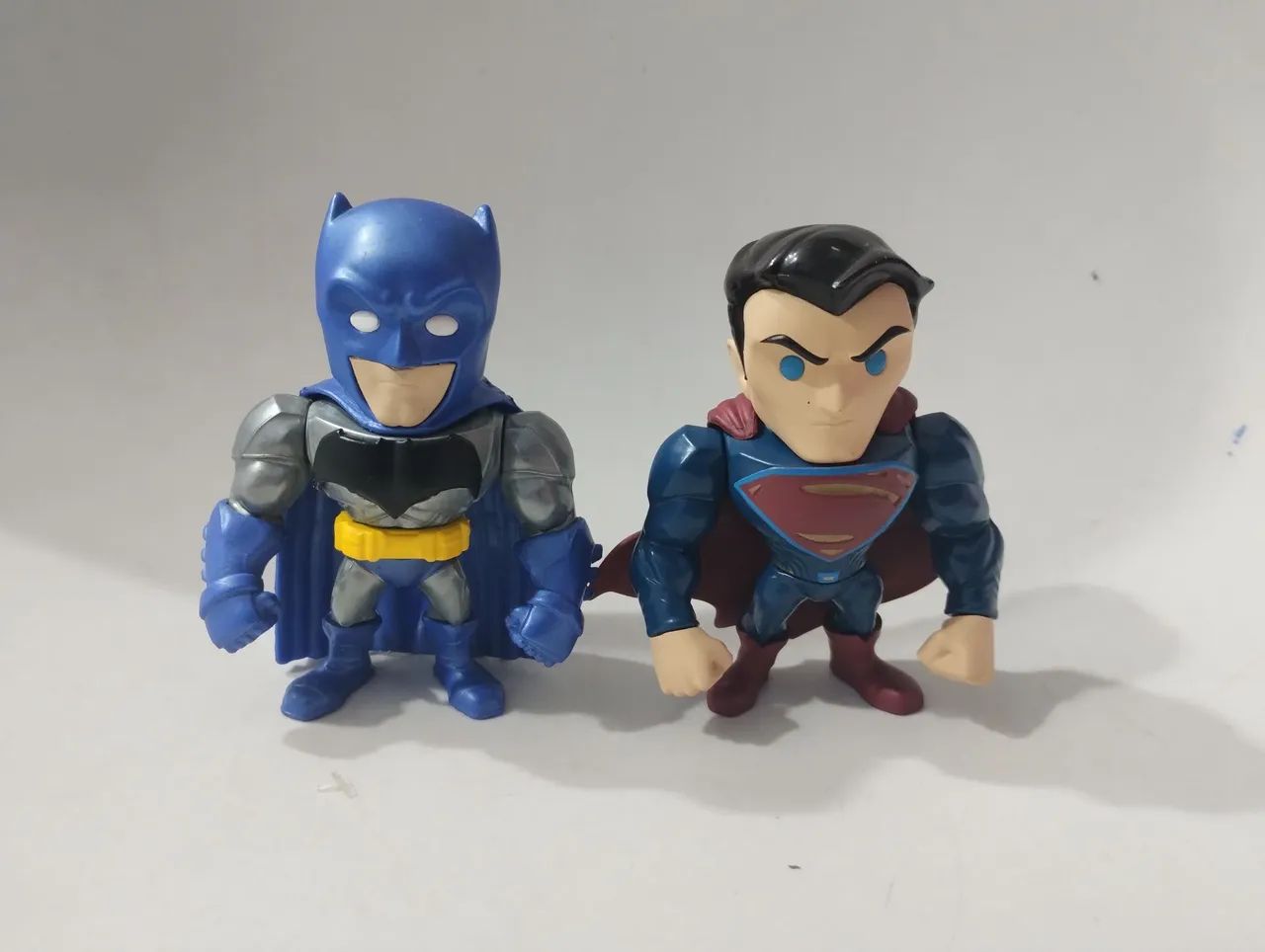 Miniatura Batman e super man de ferro  - Foto 4