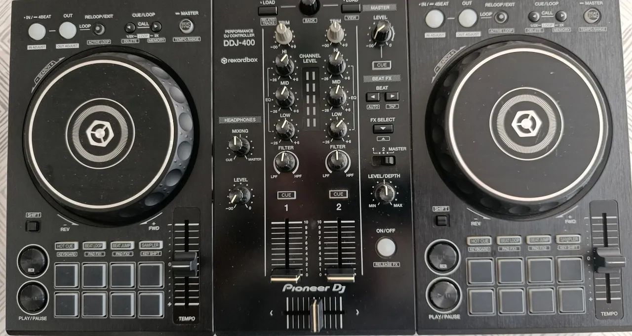 Controladora Pioneer DDJ 400