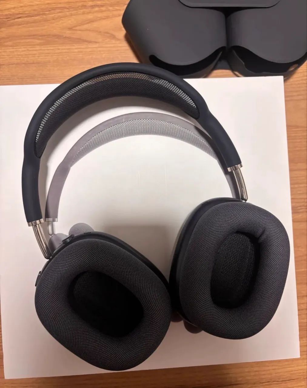 Apple AirPods Max - Midnight (USB-c) - Fones de Ouvido - Vila