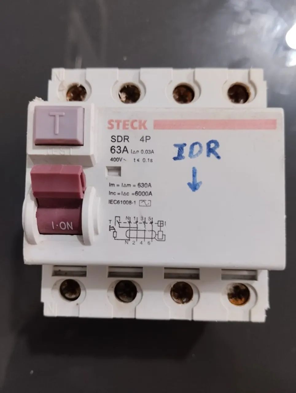 Interruptor de Fuga  D.R.  &  Dispositivo Contra Surtos Elétricos.  - Foto 6
