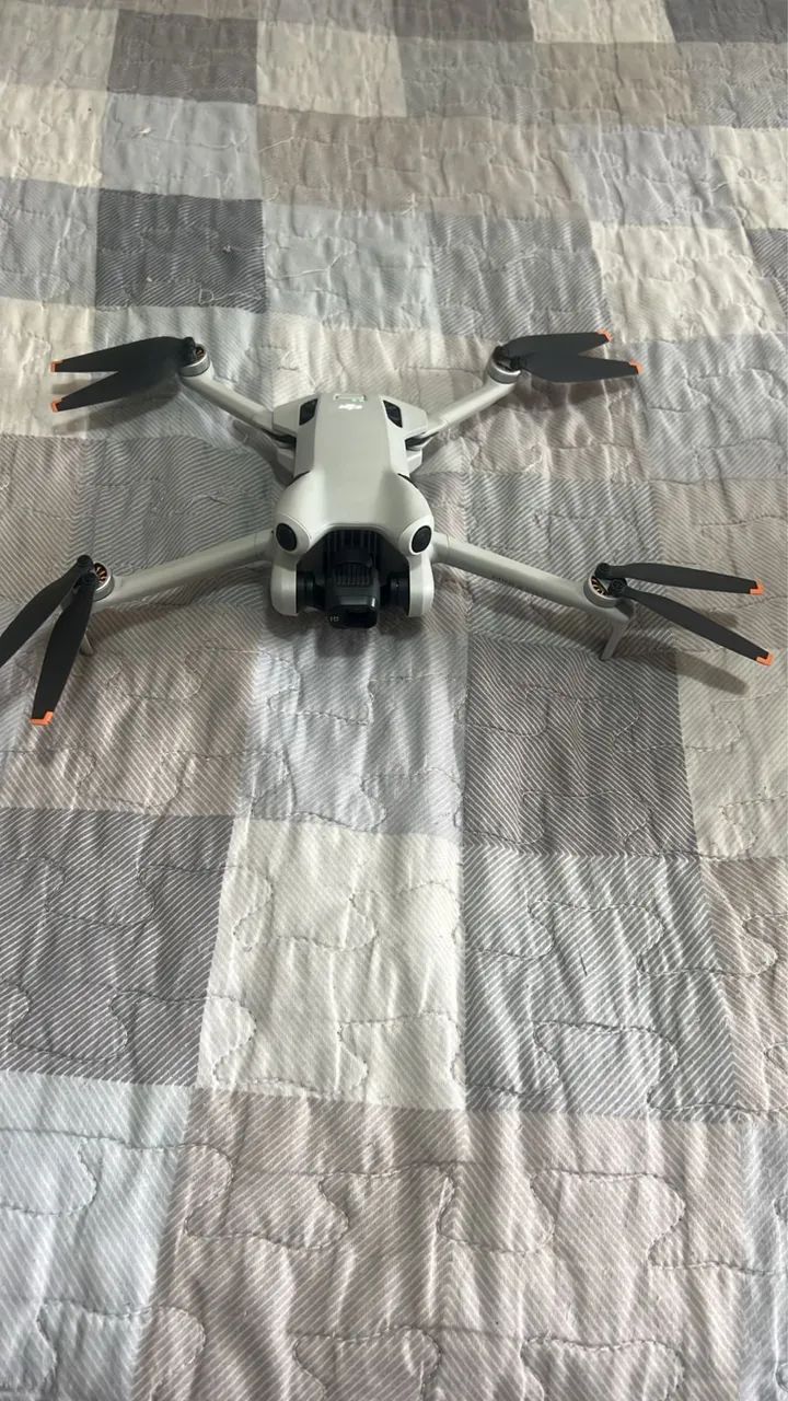 Drone mini 4 pro combo com rádio rc2 