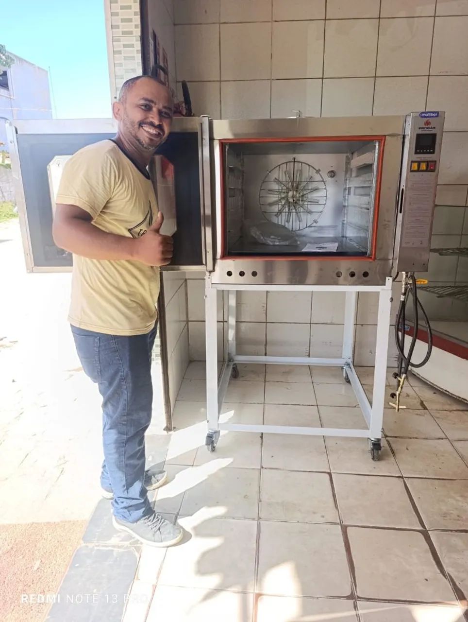 BEBEDOURO INDÚSTRIAL INOX 50 LITROS KNOX  - Foto 4