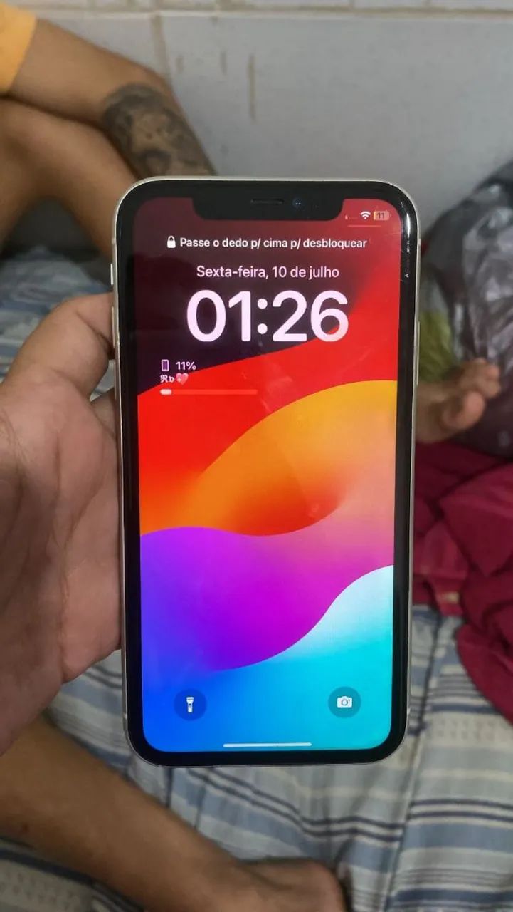 iPhone 11 todo original só não pegar chip  - Foto 2