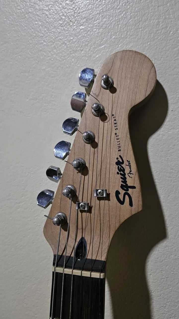 Guitarra Squier Fender - Foto 2