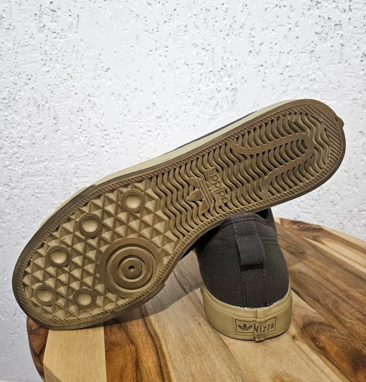 ・１９３８年・教会・１８cm・ ・ Adidas Nizza - Calçados - Tupi A, Belo Horizonte 1537083670 | OLX