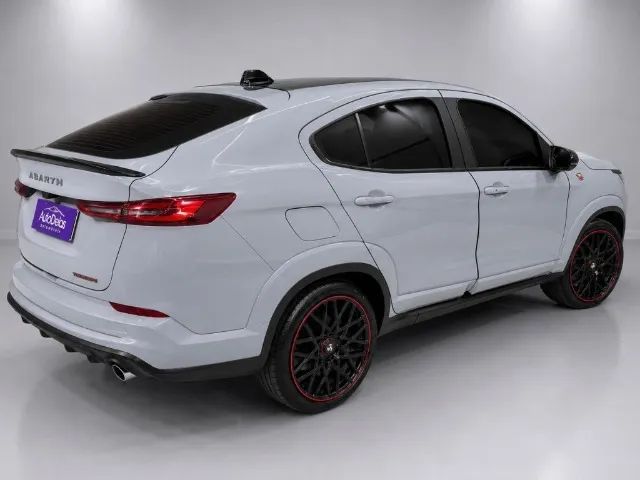 Fiat Fastback Abarth Turbo Flex 1.3 Aut. 2024 - Foto 4