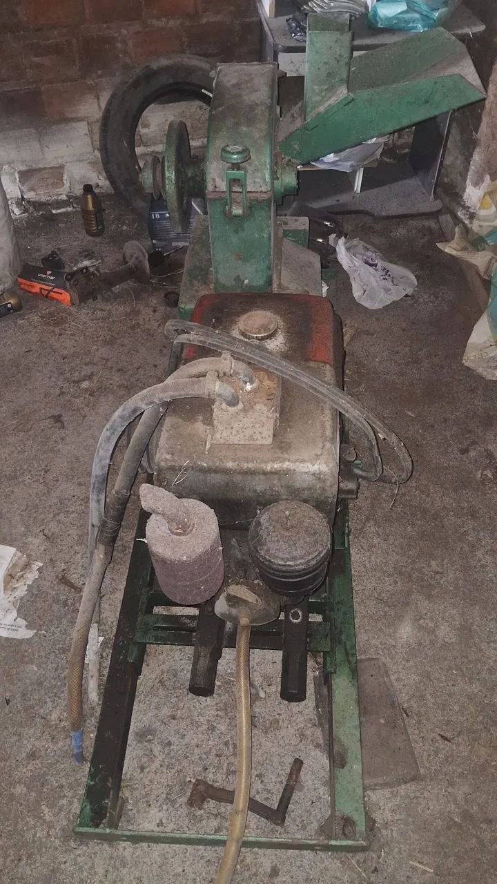 Forrageira com grade e motor yanmar b75 - Foto 2