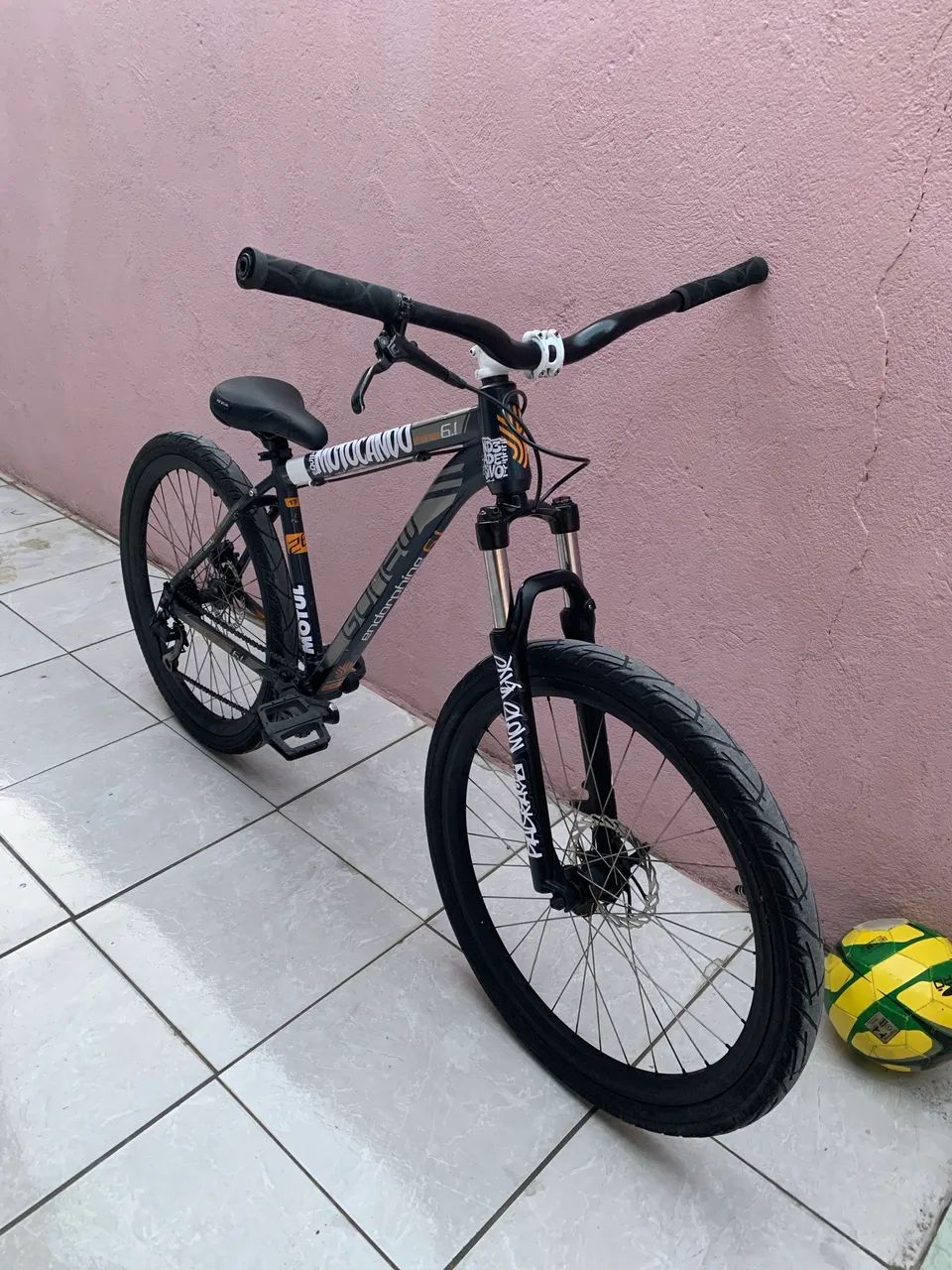 Vendo bike de grau ou troco por iPhone XR  - Foto 2