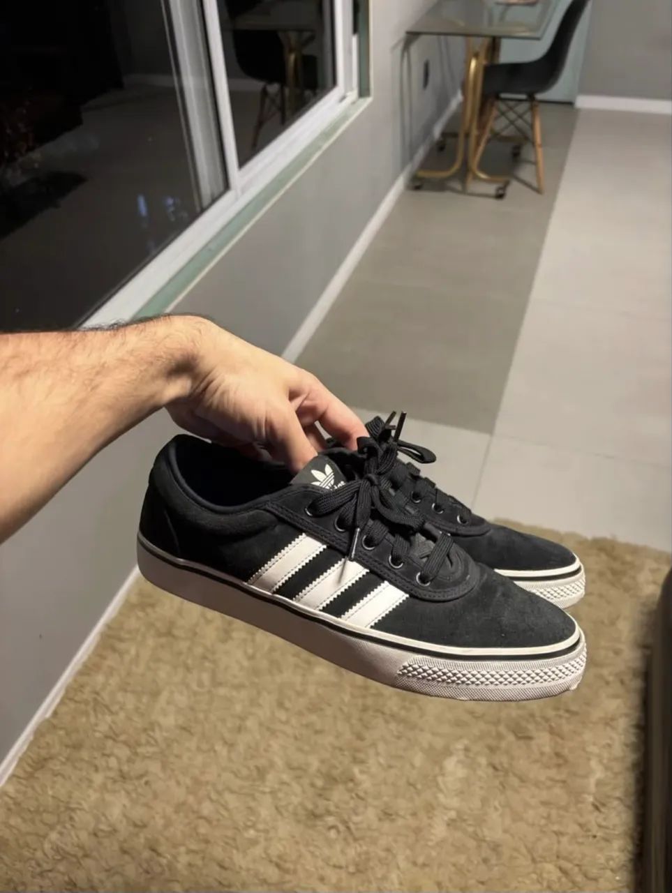 Tênis Adidas 