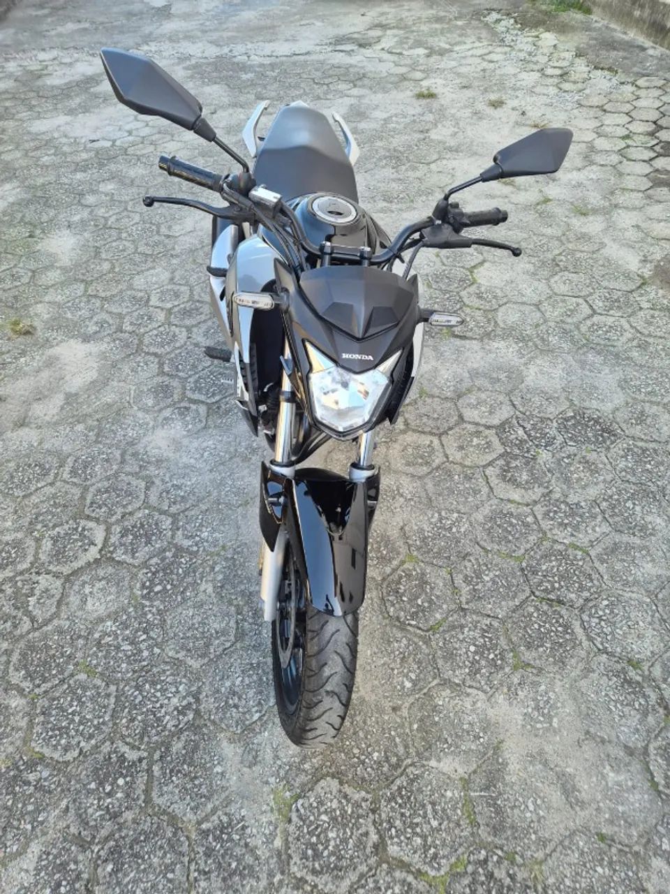 CB 250 2019 - Foto 2