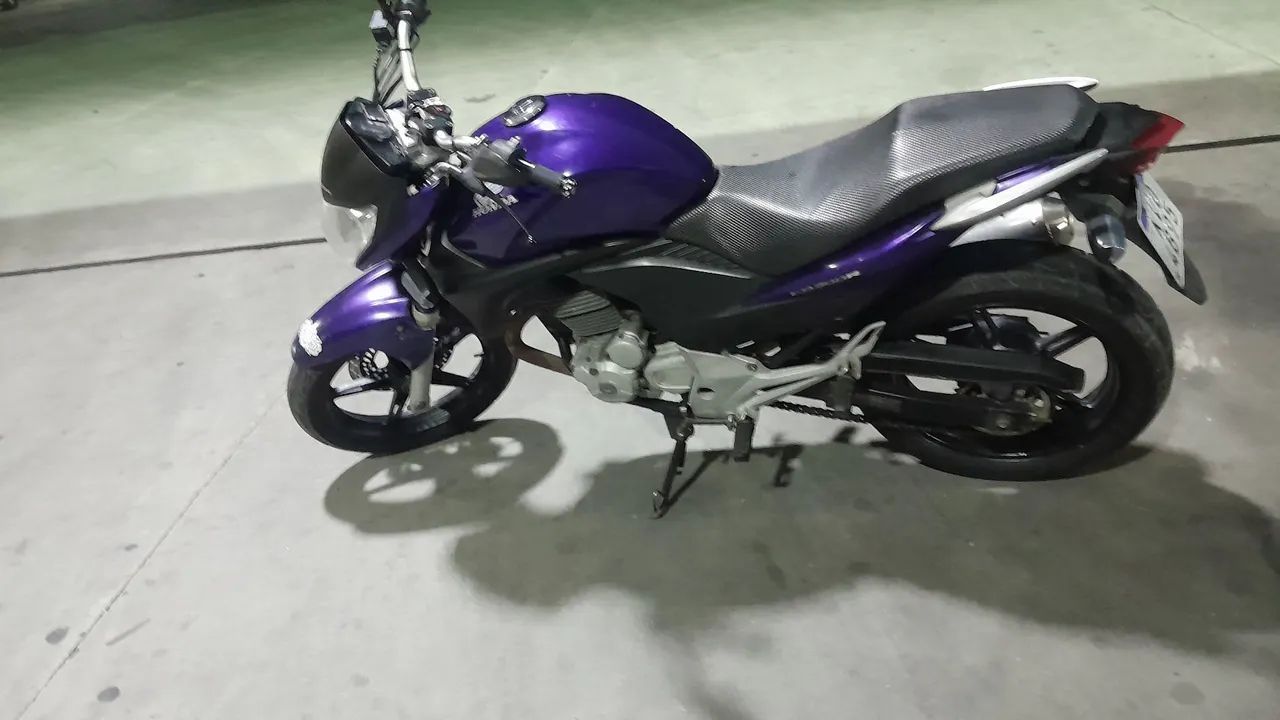CB300R 2011  - Foto 4