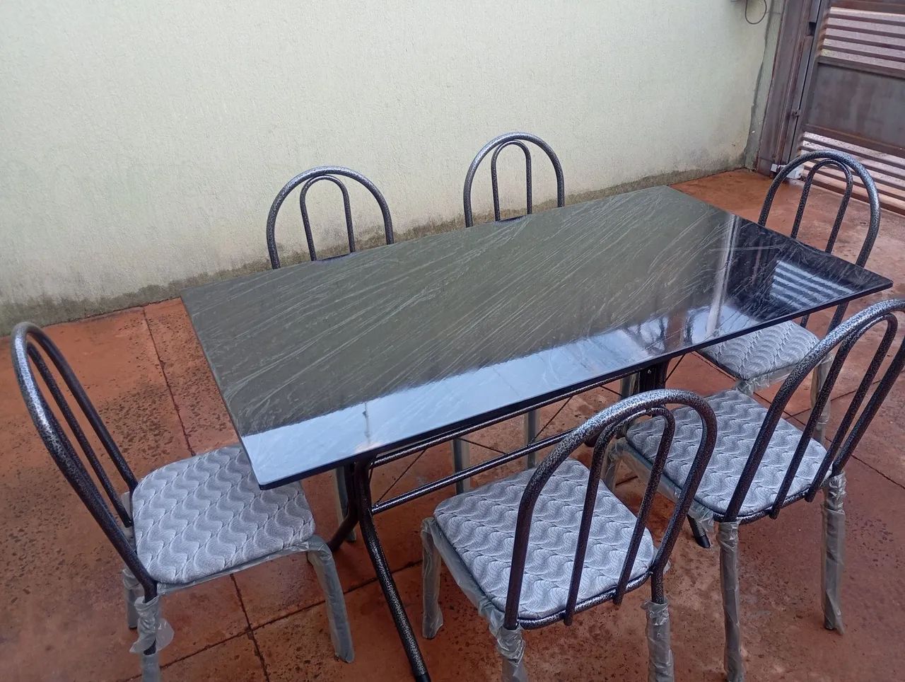 Mesa Nova com 6 Cadeiras Tampo de Pedra Entrega Grátis 