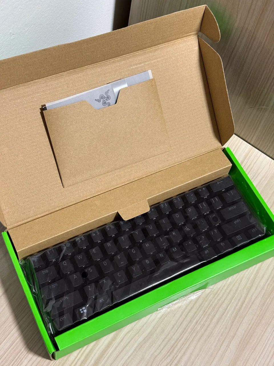 Teclado Razer Huntsman Mini - Switch Vermelho - Foto 5