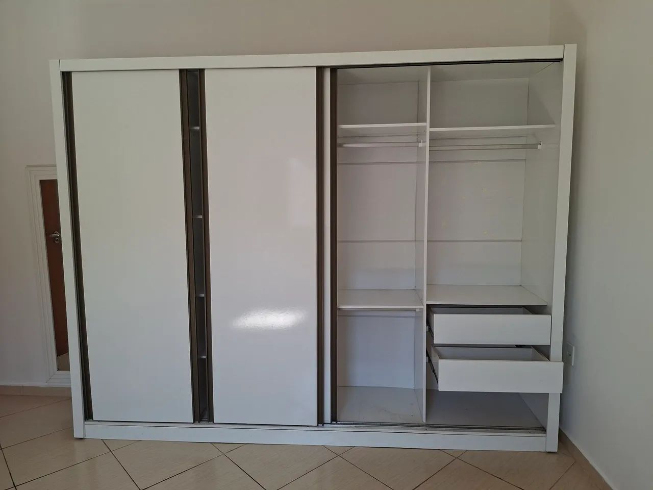 Guarda roupas  - Foto 3