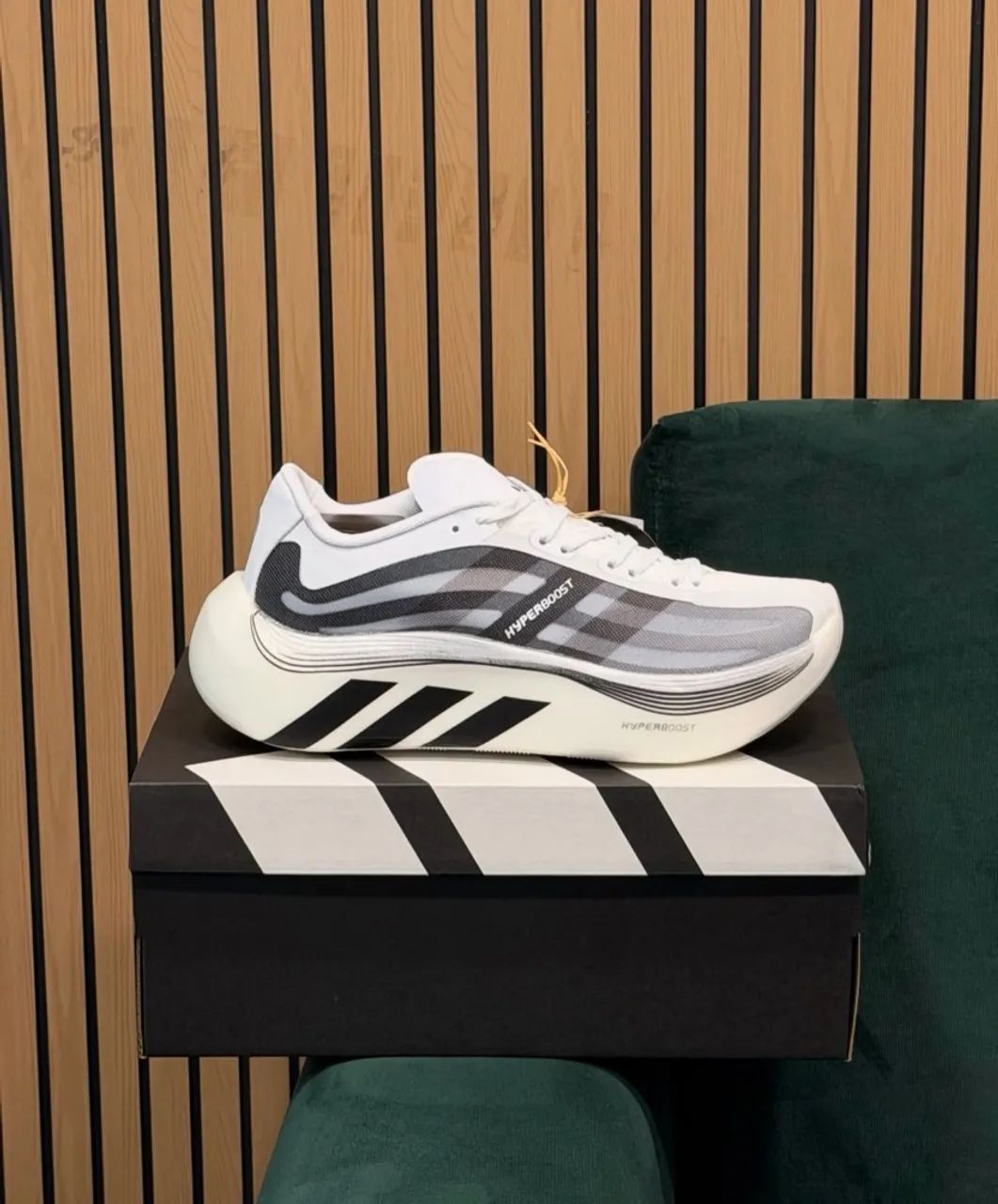 ADIDAS HYPERBOOST BRANCO IMPORTADO (38 ao 43) - Foto 4