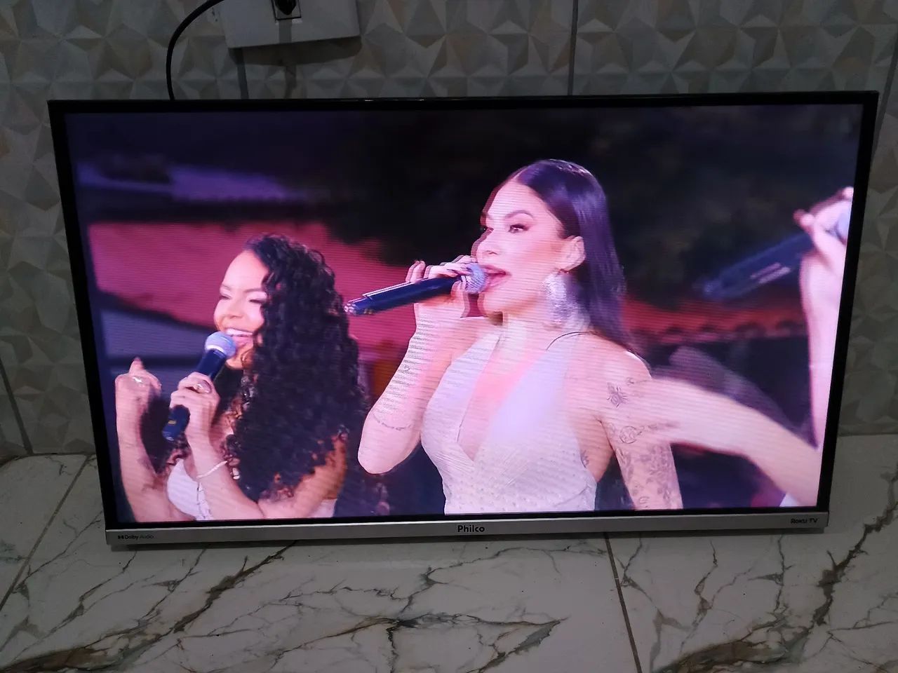Tv Philco 32 polegadas smart roku tv Dolby áudio  - Foto 5