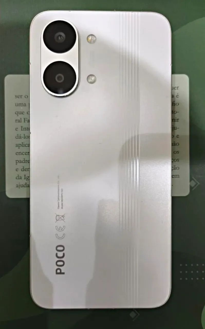 Poco X8 pro Max 12GB RAM/256GB memória - Branco  - Foto 2
