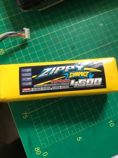 Aeromodelo - Bateria