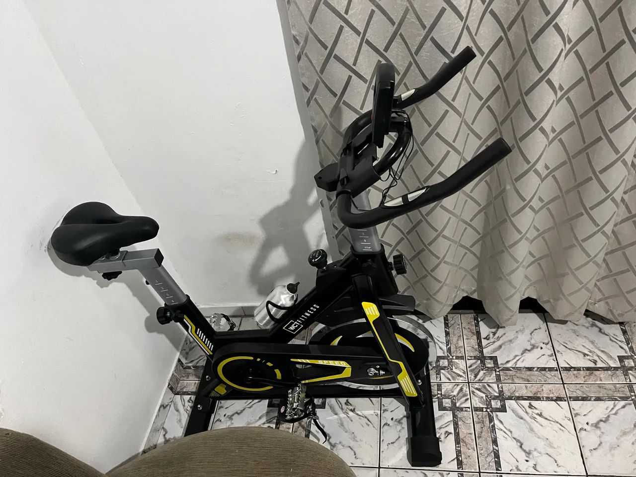Bicicleta Spinning Com Roda De Inércia De 13kg
