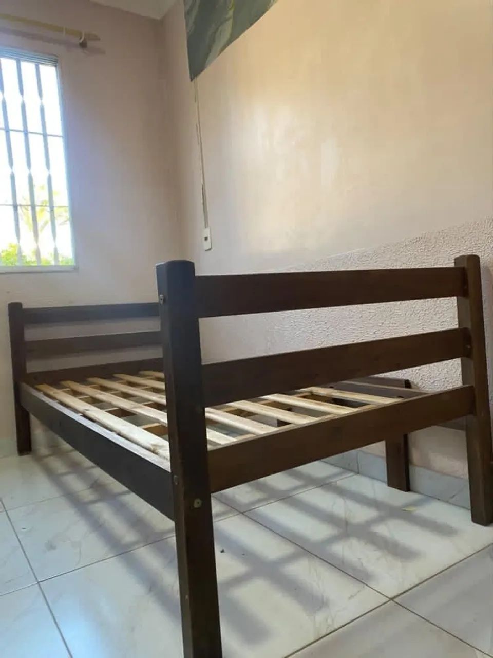 Cama de Solteiro R$ 250,00 - Foto 3