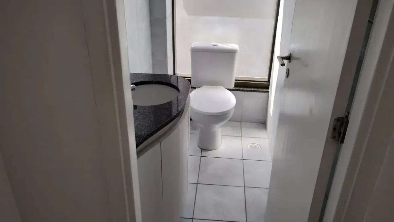 Oportunidade! Sala 27m² com Vaga e WC Privativo em Empresarial Estruturado - Foto 3