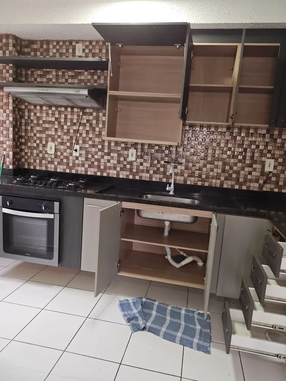 Apto. Com 3 dormitórios próximo da barreira da 174 - Foto 3