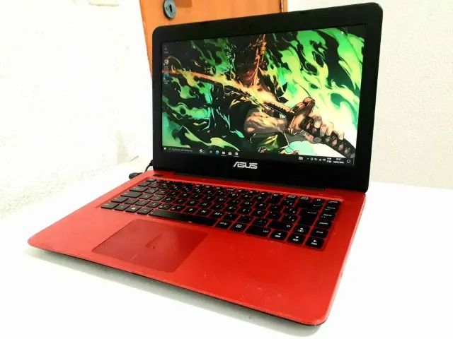 Notebook Asus i3 4005U ,SSD 120GB, 4GB de RAM DDR3 e tela de 14 Polegadas