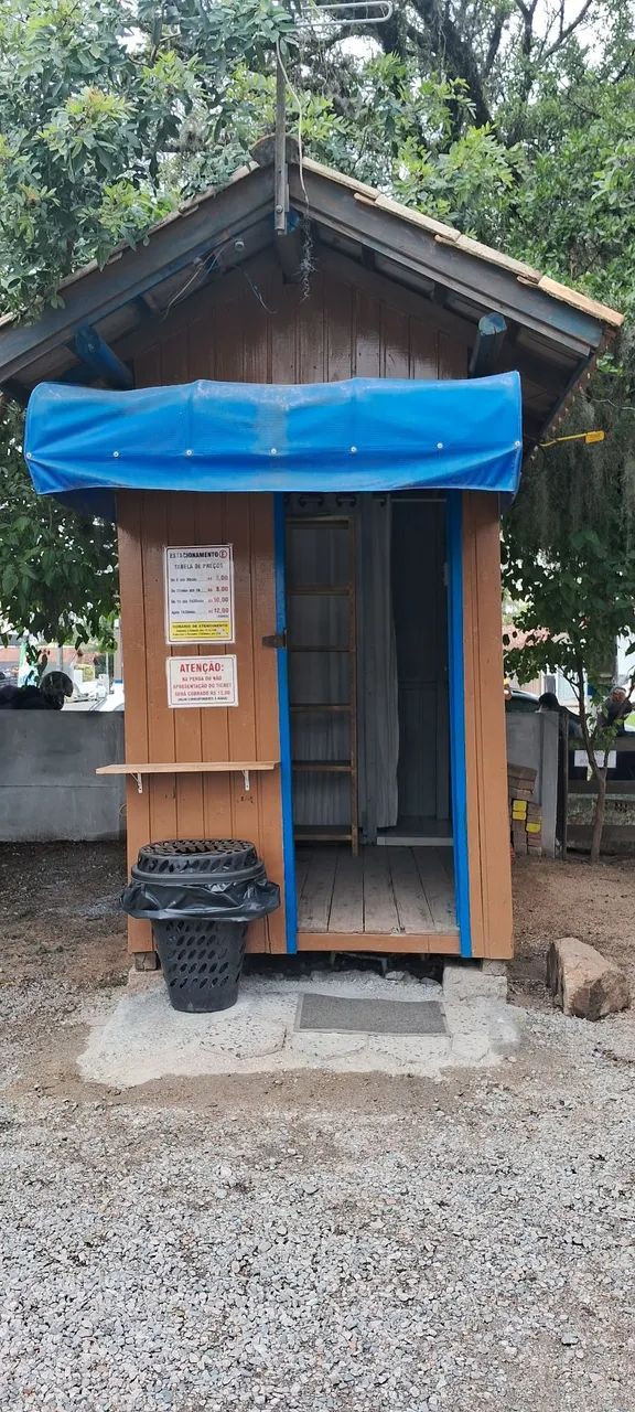 Casinha de estacionamento guarita